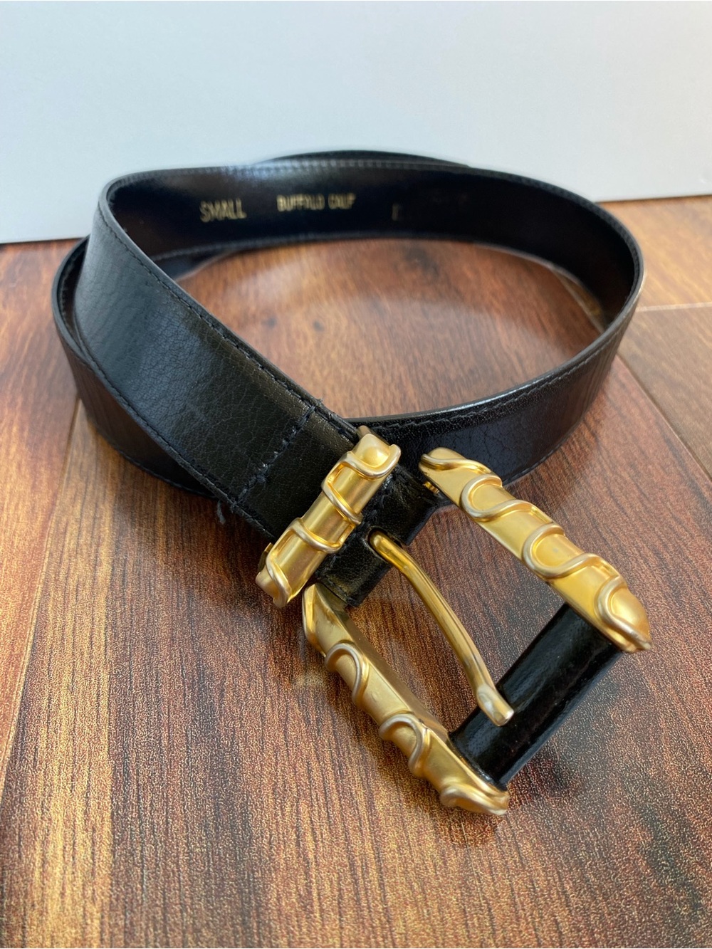 Ellen Tracy Buffalo Calf Leather Belt Gold Buckle Old Money Spain S